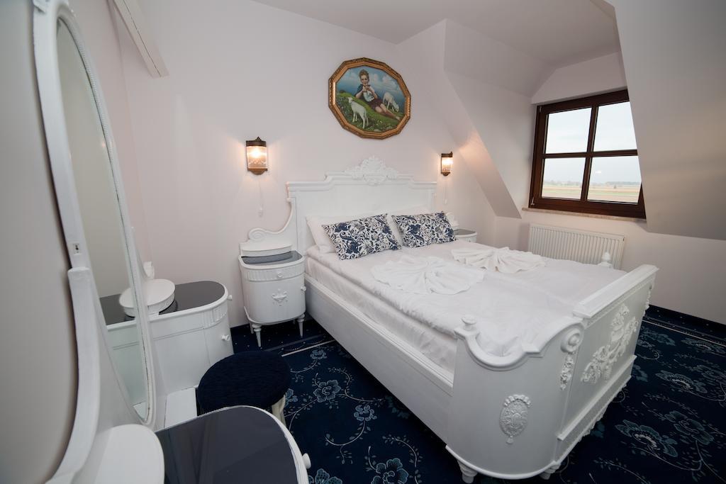 Motel Klara Sobotka  Zimmer foto